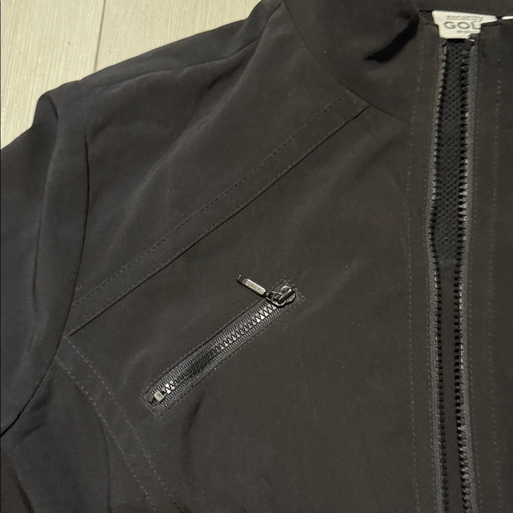 Women’s Black Lightweight Golf Jacket with gathered Pockets Size 2 Never Worn - Picture 2 of 11